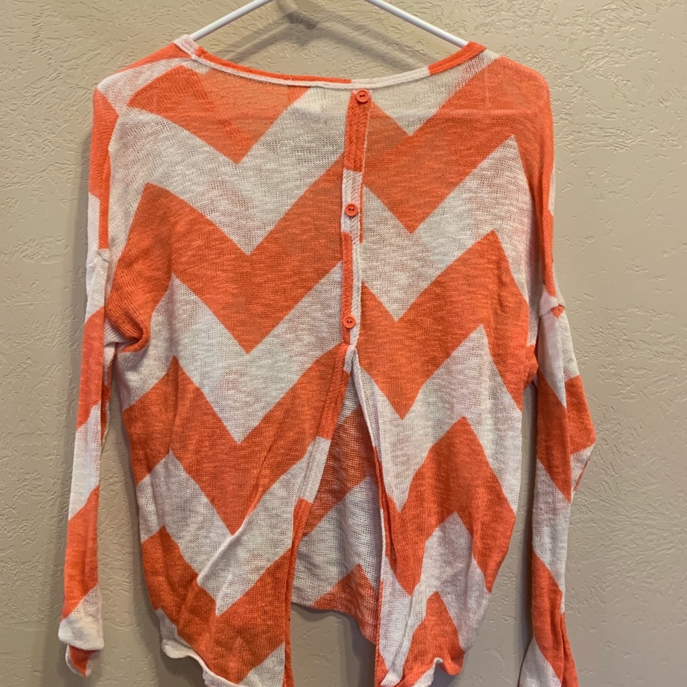 Open back too - Picture 2 of 2